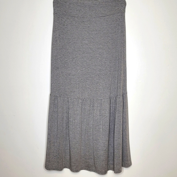 Grey Hi-Lo Maxi Skirt - Picture 7 of 7